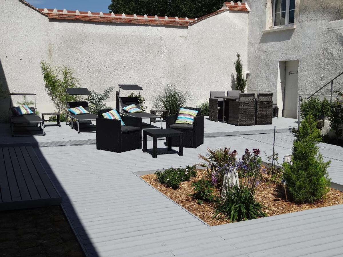 Les Petites Tuileries Acomodação com café da manhã Bray-sur-Seine Exterior foto